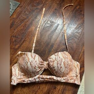 Shade And Shore 36B Bikini Top